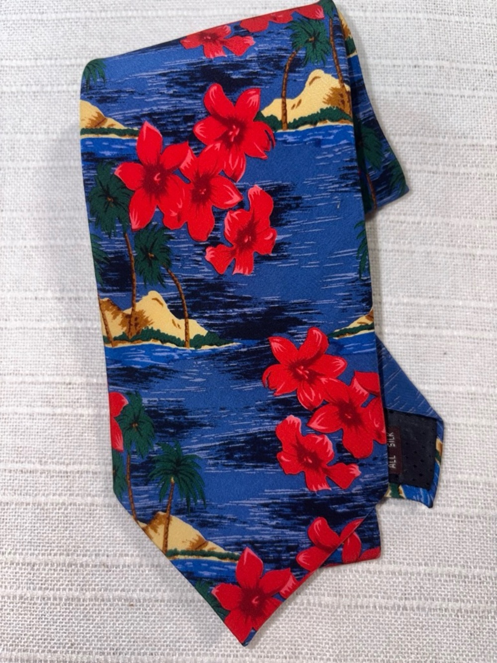 Museum Artifacts Necktie Blue Hawaiian Tropical Floral Palm Silk